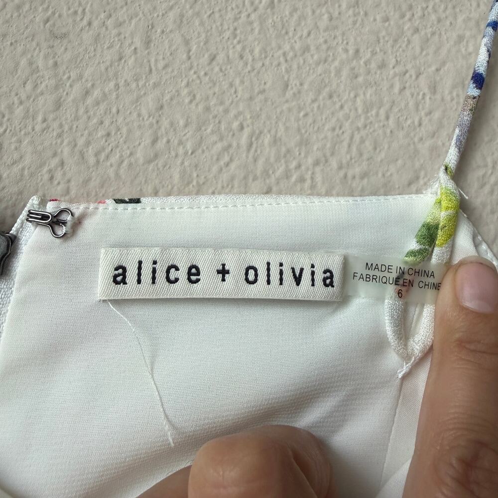 Alice + Olivia Trixie White Floral Mock Wrap Mini Dress Size 6 - Picture 4 of 6